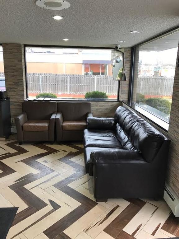 Travelodge By Wyndham Avenel Woodbridge Екстериор снимка