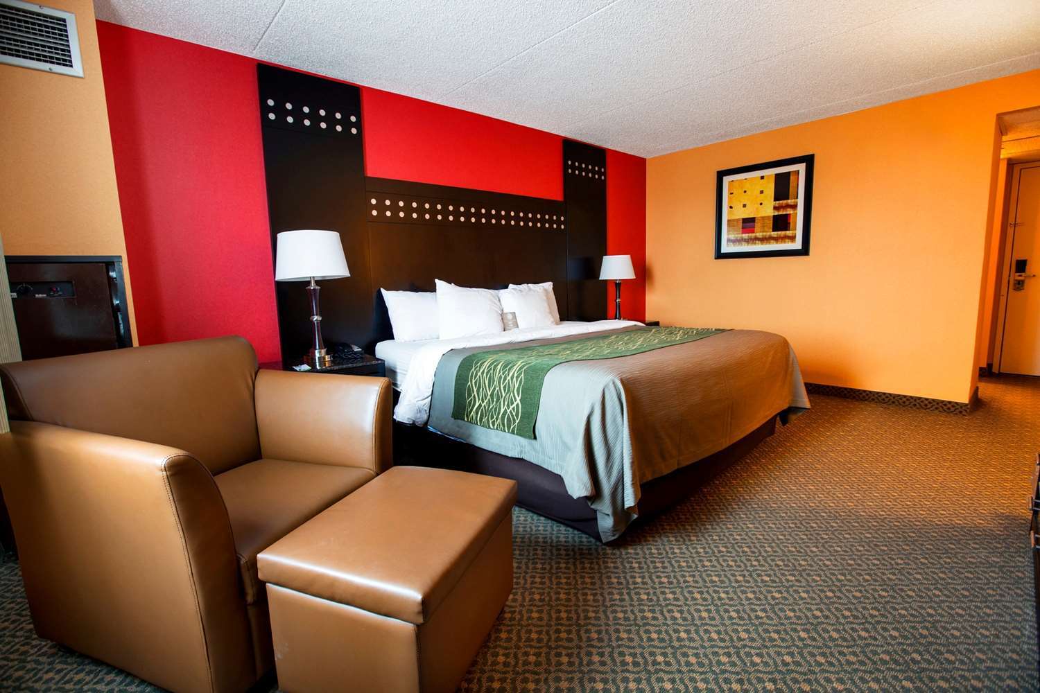 Travelodge By Wyndham Avenel Woodbridge Екстериор снимка